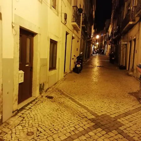 Cosy At Madragoa Lizbona